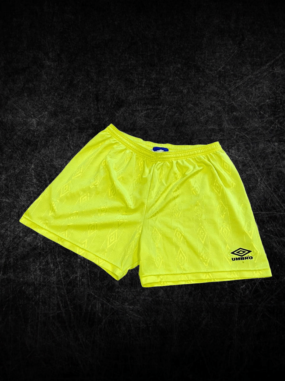 Umbro Vintage Y2K Umbro monogram mini logo shorts Size US 38 / EU 54 - 1 Thumbnail