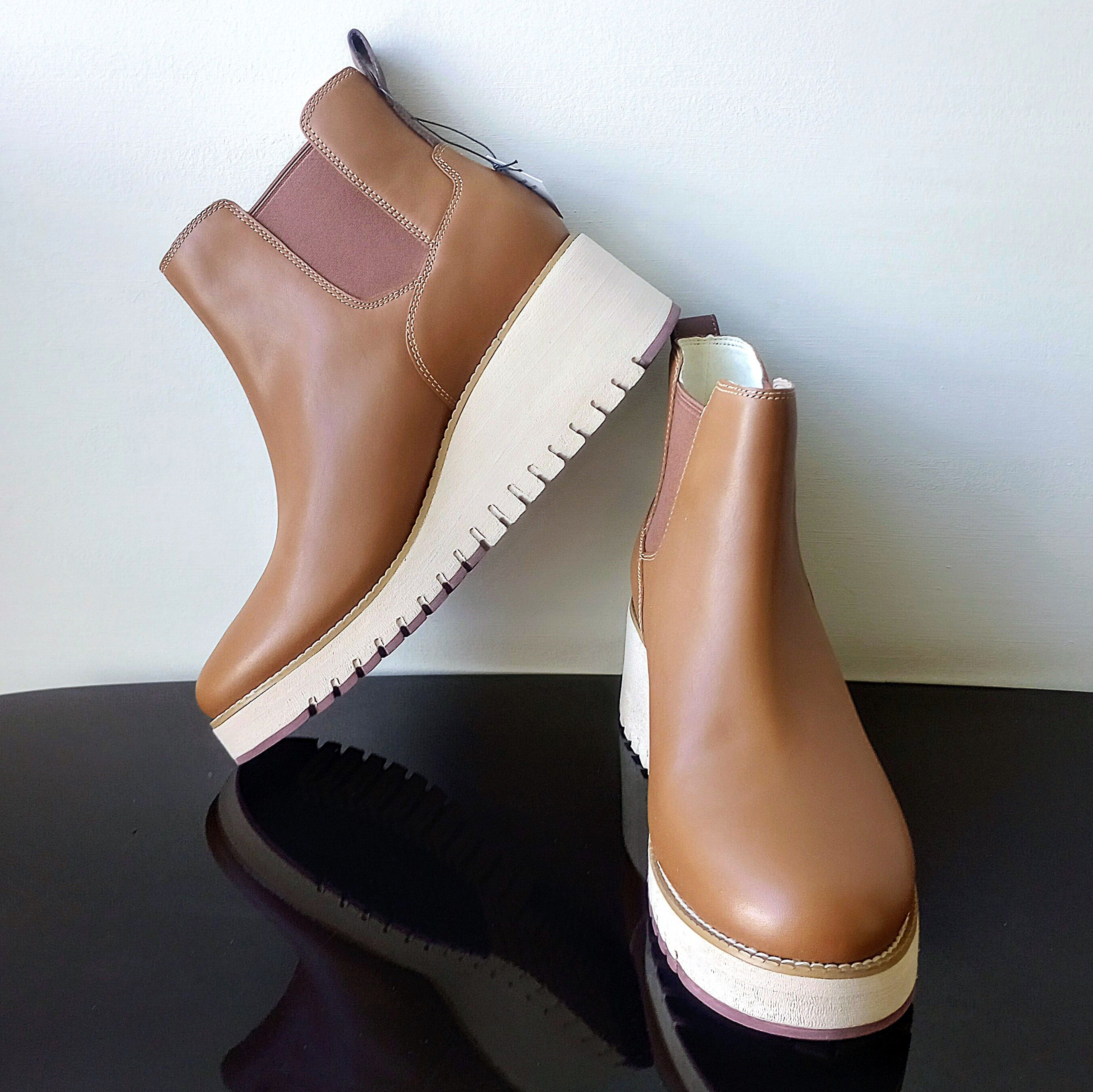 Cole Haan Cole Haan Women ZeroGrand City Wedge Waterproof Chelsea Boot Size US 9.5 / IT 39.5 - 10 Thumbnail