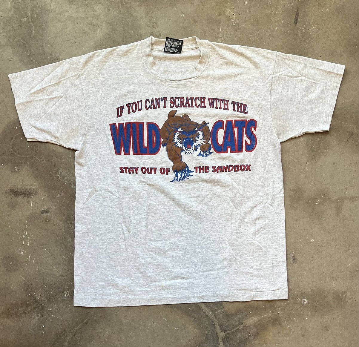 Fruit Of The Loom 90s Temple University Wildcats grey t-shirt Size US XL / EU 56 / 4 - 1 Thumbnail