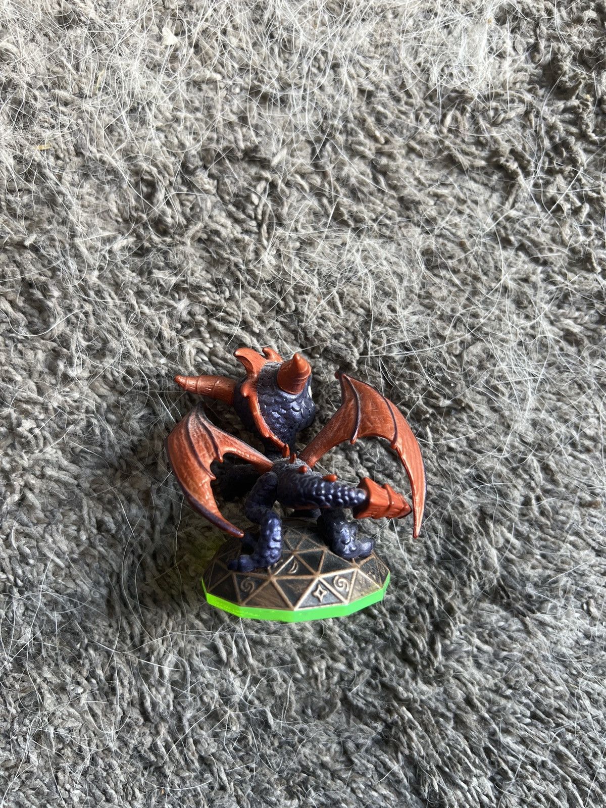 Hypebeast 2011 Activision Skylanders Legendary Spyro Figure Size ONE SIZE - 2 Thumbnail