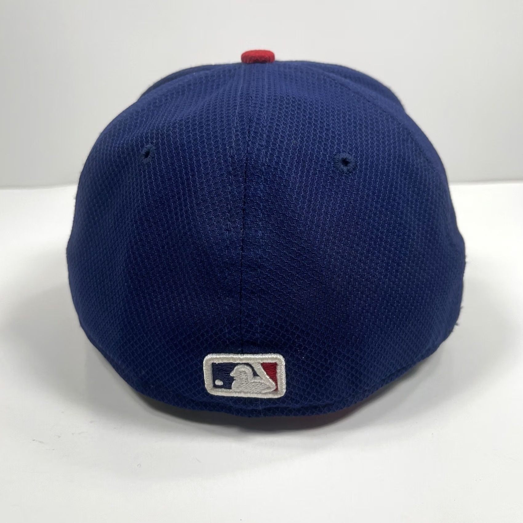 New Era New Era 59 Fifty Hat Adults 7 3/8 Blue Red Chicago Cubs Fitted Flat Bill Cap Hat Mens Baseball Cap Size ONE SIZE - 5 Thumbnail