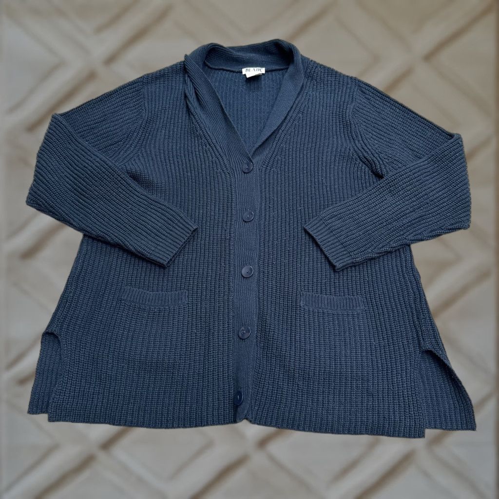Blair Blair Cardigan Sweater Women XL Blue Knit V-Neck Long Sleeve Waffle-Knit Button Up Autumn, Winter, Fall Classic 90s Y2K Vintage Style Mens? Size XL / US 12-14 / IT 48-50 - 1 Thumbnail