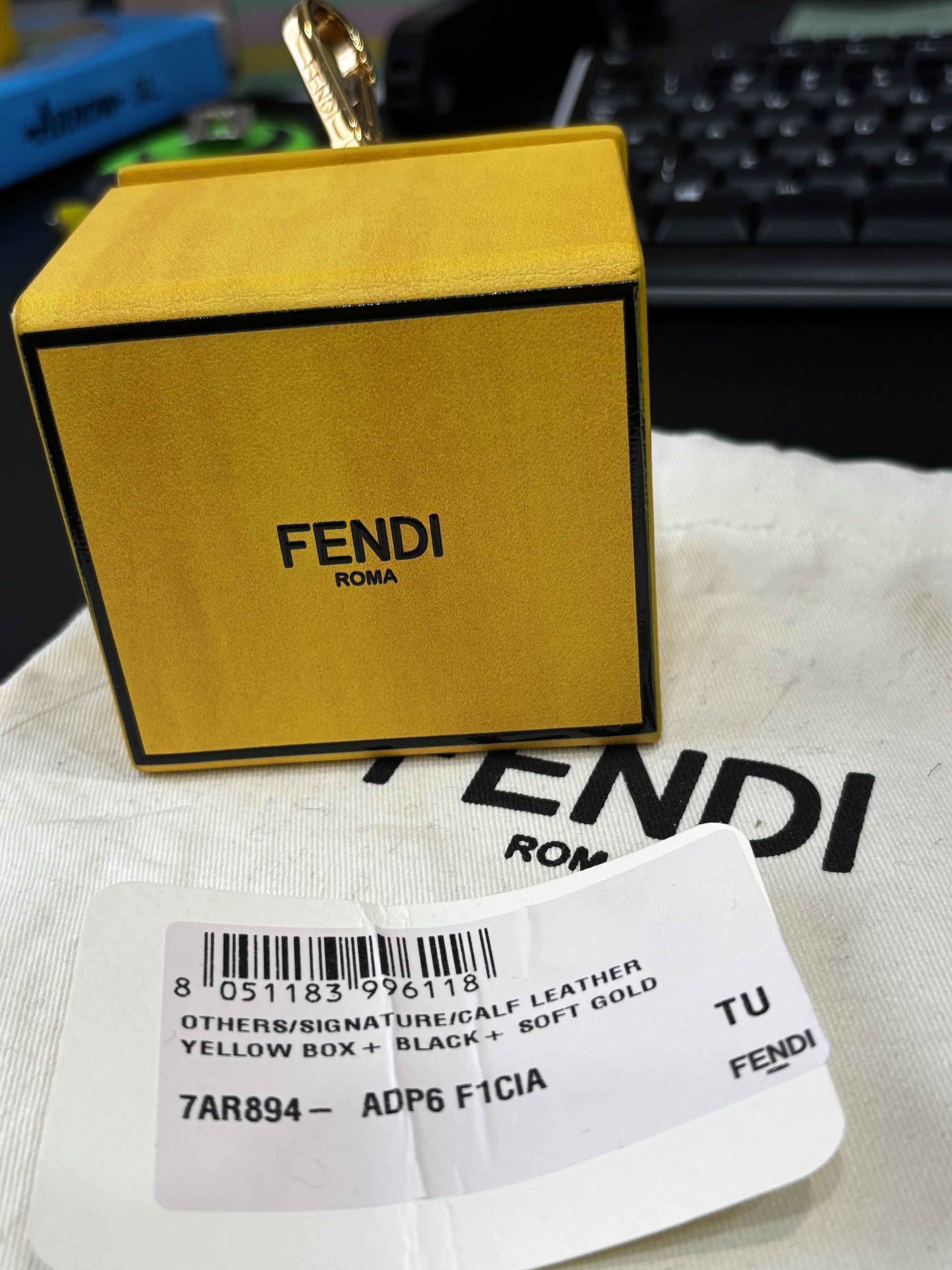 Fendi New Fendi Leather Box Key Chain Women Bag, One Size, S1158 Size ONE SIZE - 8 Thumbnail
