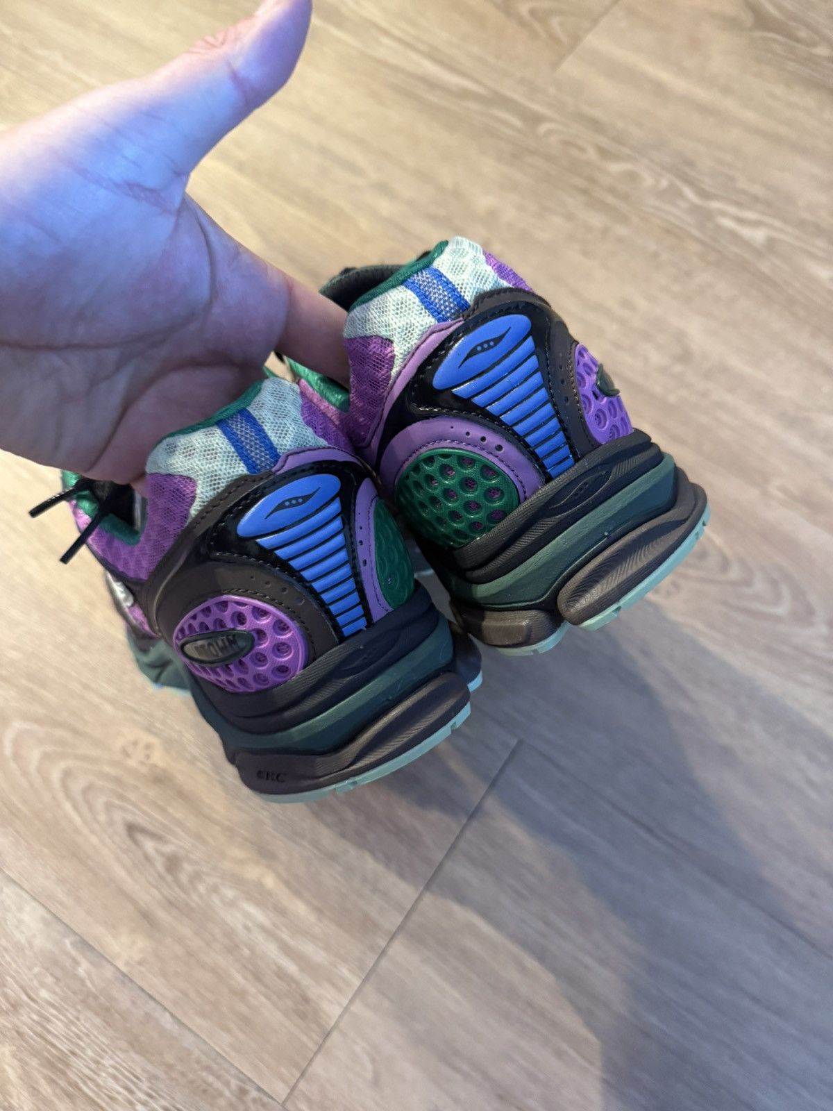 Saucony Jae Tips x Saucony “Flowers Grow Uptown” Size US 11.5 / EU 44-45 - 5 Thumbnail