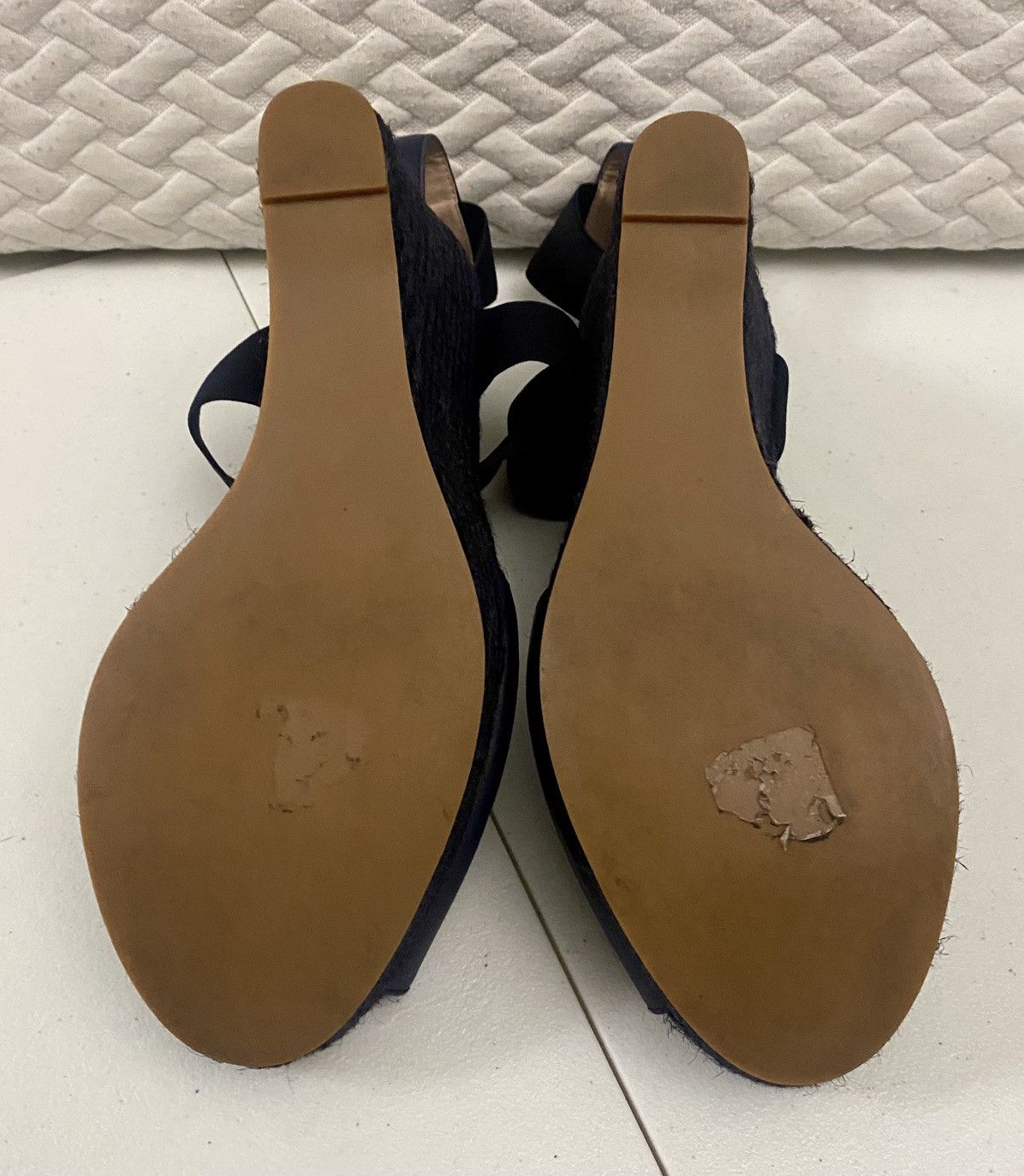 Emporio Armani Emporio Armani 🇪🇸 Navy Leather Espadrille Wedge Sandals 9.5 Size US 9.5 / IT 39.5 - 10 Thumbnail