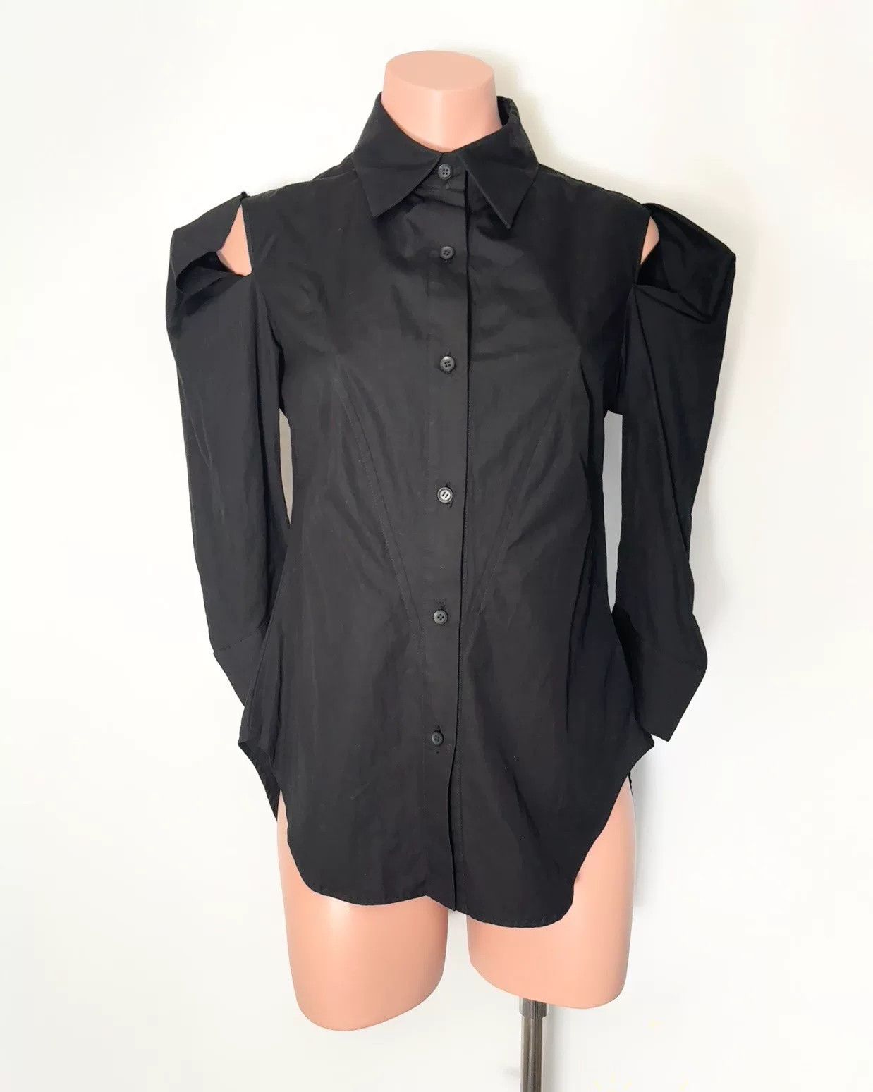 Yohji Yamamoto Yohji Yamamoto Black Off-Shoulder Shirt Size S / US 4 / IT 40 - 1 Thumbnail