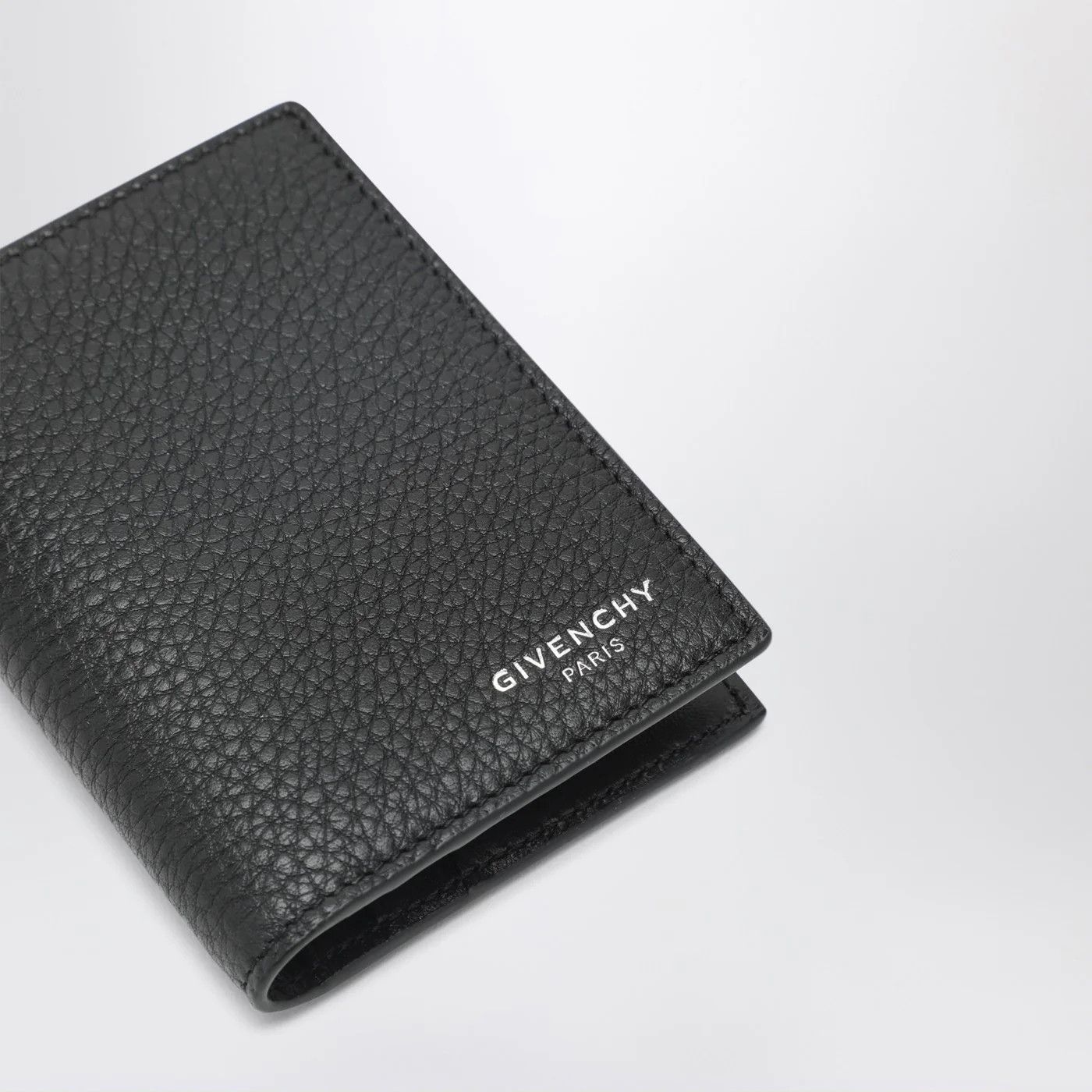 Givenchy o1d2blof0426 Size: OS / Full-Grain Leather Cardholder Size ONE SIZE - 4 Thumbnail