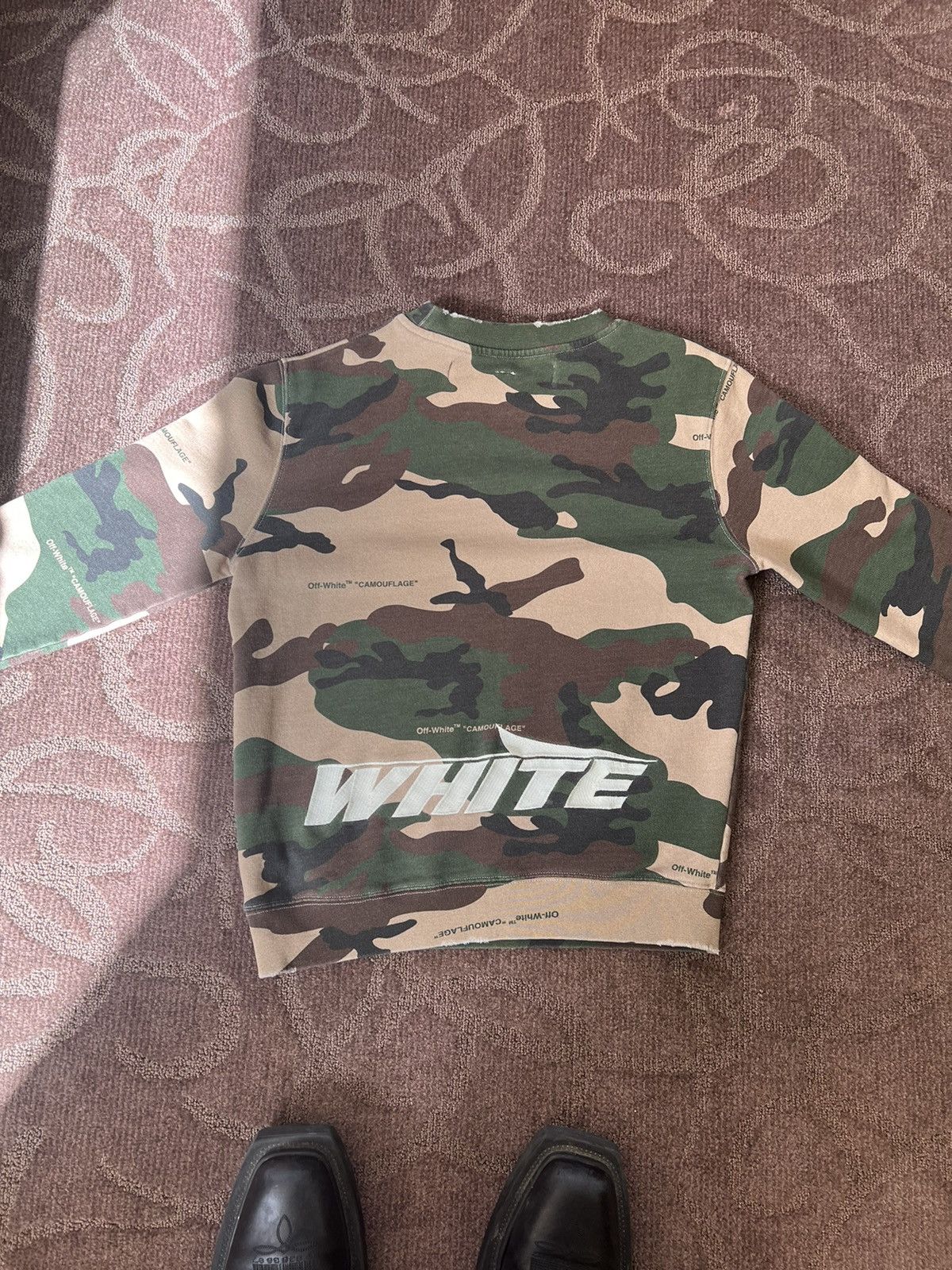 Off-White Off-White 18Aw Sweatshirt Camouflage Distressed Size US S / EU 44-46 / 1 - 1 Thumbnail