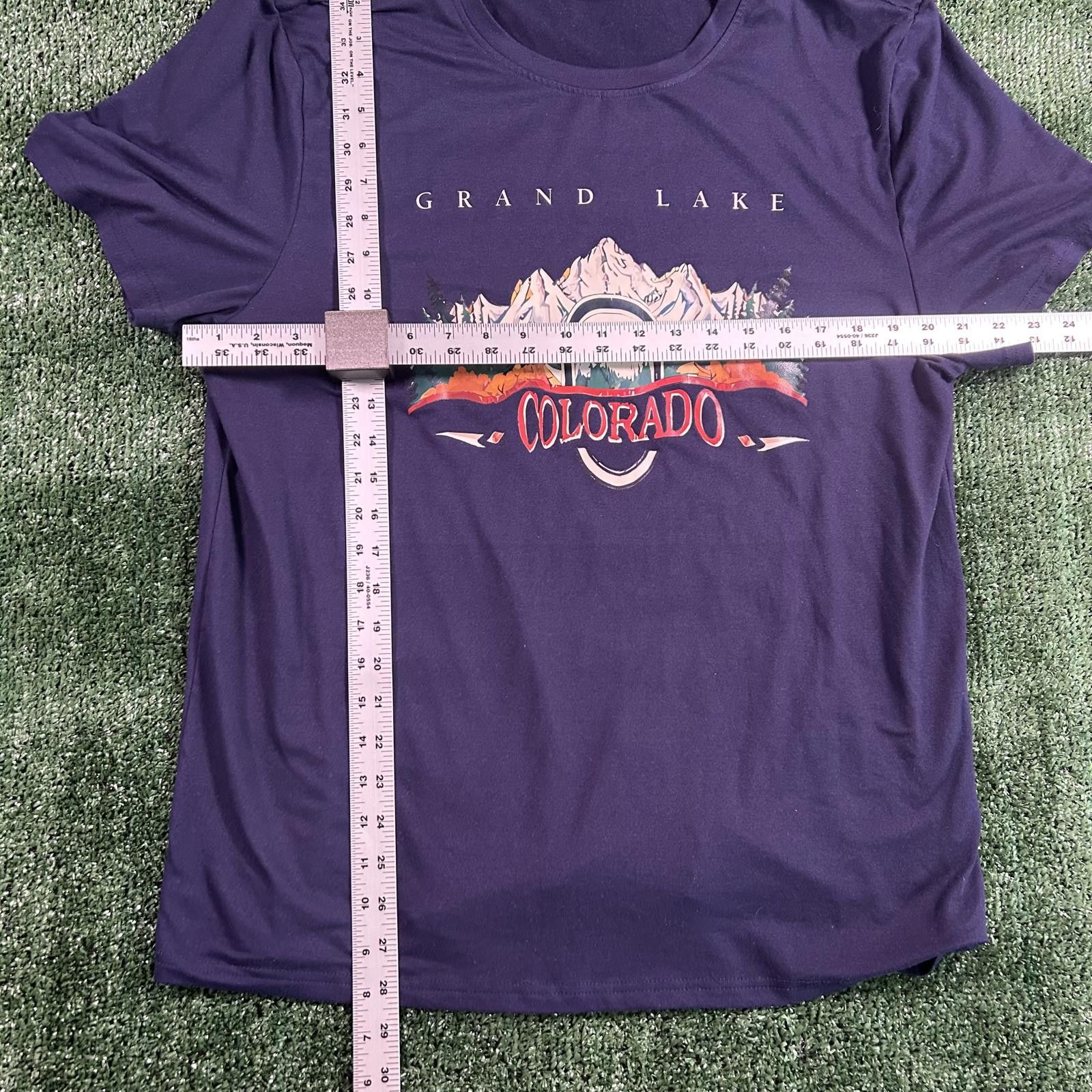 Other Blue Grand Lake Colorado Graphic T-Shirt. Size large Size US L / EU 52-54 / 3 - 2 Thumbnail