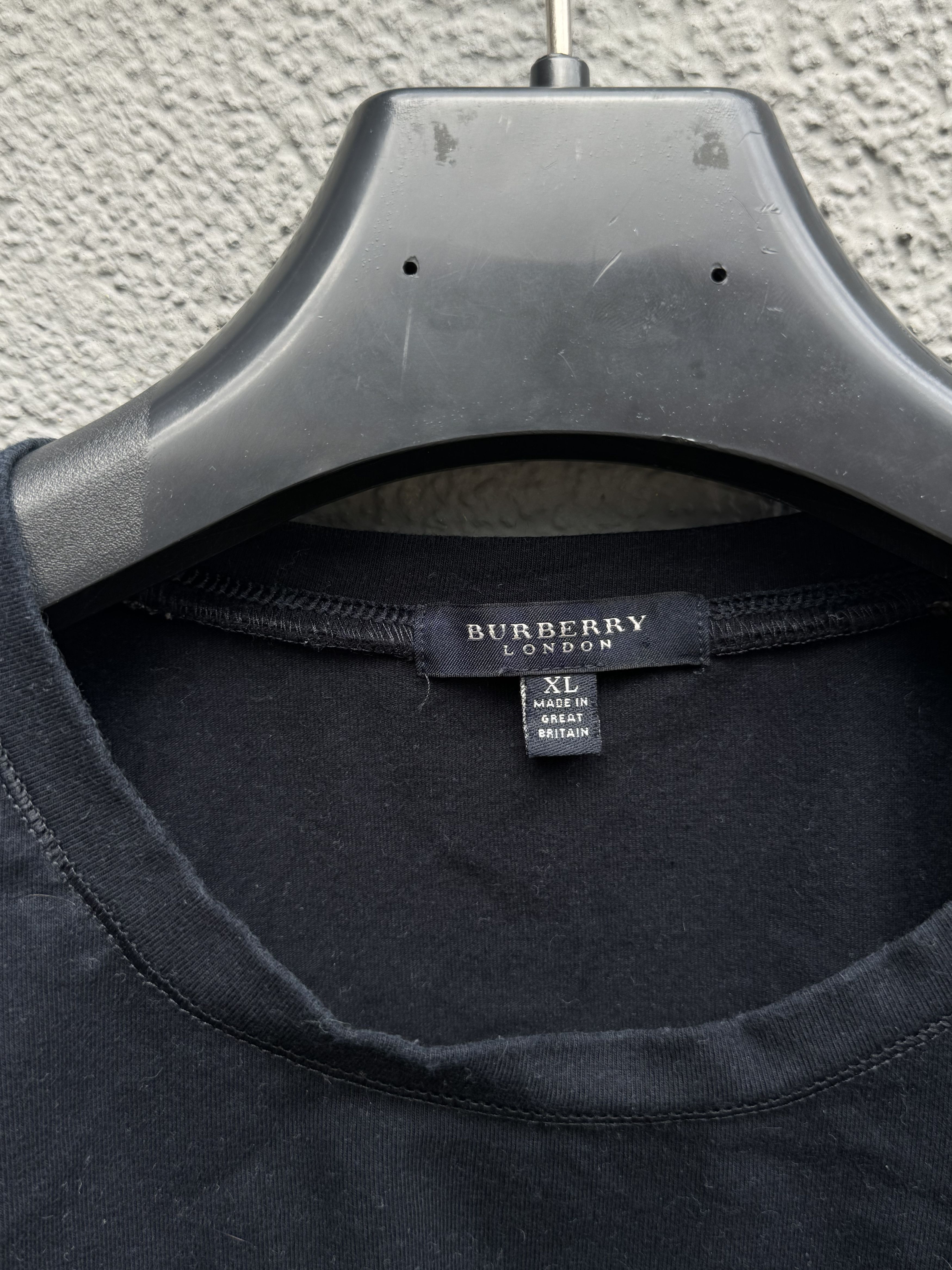 Burberry Burberry London T-shirt Check Navy Size L Size US L / EU 52-54 / 3 - 3 Thumbnail