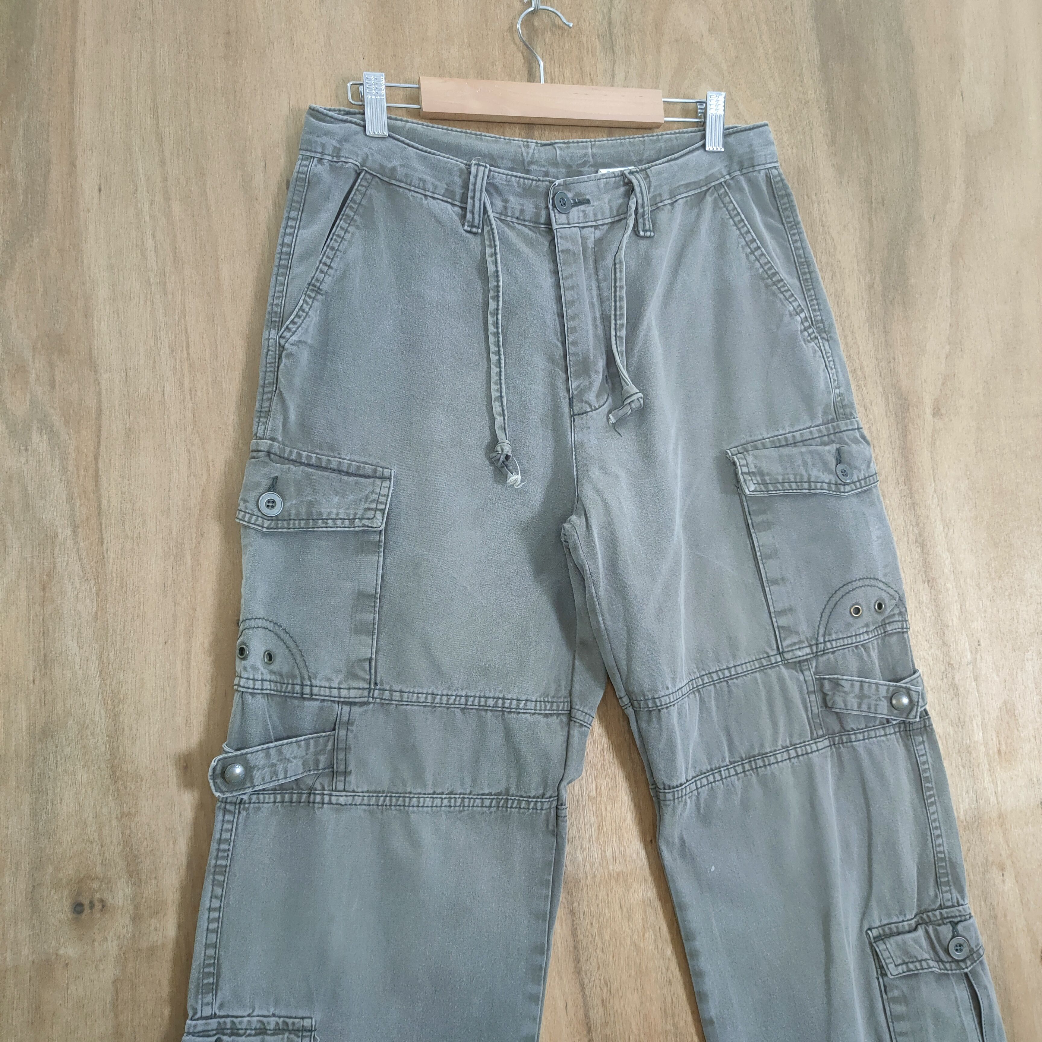 Abercrombie & Fitch 9 POCKET ABERCROMBIE BONDAGE CARGO PANTS Size US 30 / EU 46 - 12 Thumbnail