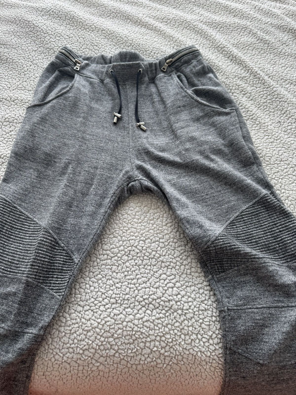 Balmain Balmain sweatpants men’s size xl gray elastic-waist cotton Size US 36 / EU 52 - 1 Thumbnail