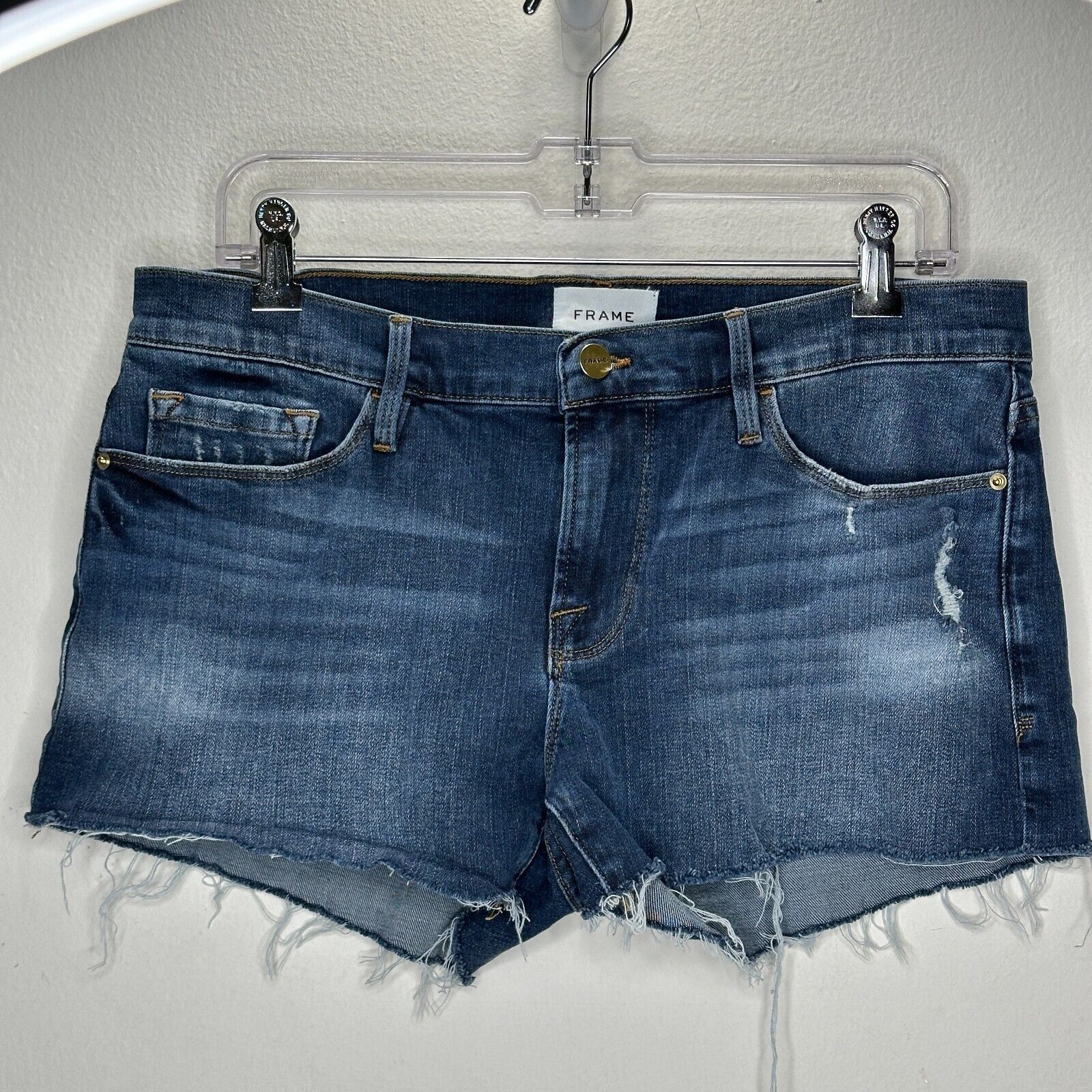 Frame Frame Le Cutoff Med Wash Distressed Raw Hem Jean Shorts 31 Size 28" / US 6 / IT 42 - 1 Thumbnail