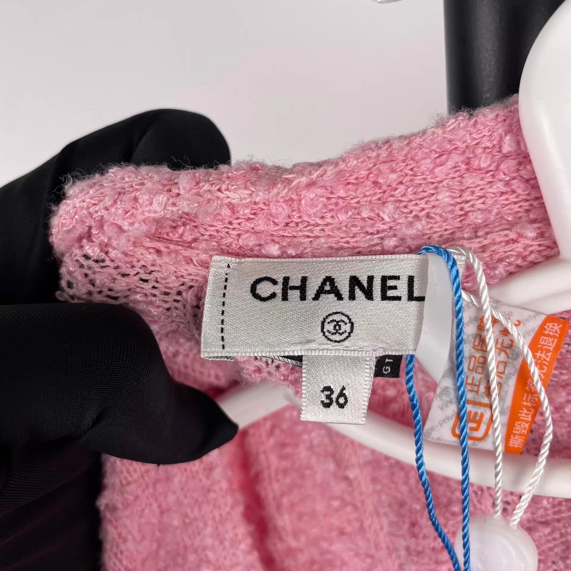 Chanel CHANEL women's pink knit cardigan dress size 36 Size XS / US 0-2 / IT 36-38 - 3 Thumbnail
