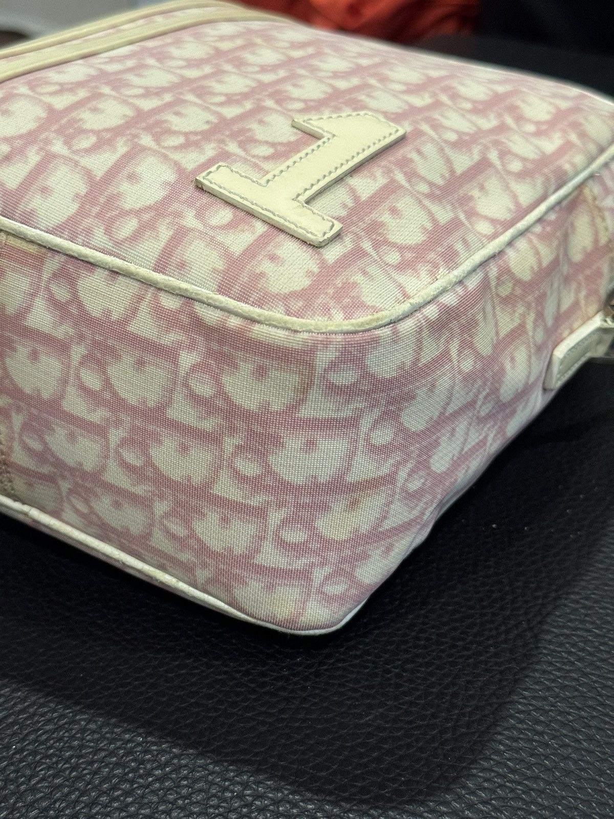 Dior Vintage - Dior Trotter Pink Monogram Slingbag Size ONE SIZE - 8 Thumbnail