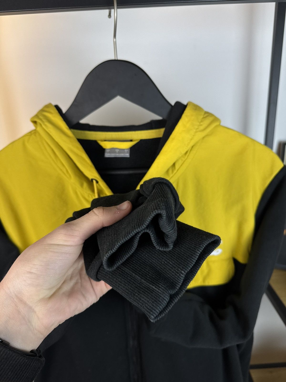 Porsche Design × Puma Porsche Turbo Jacket by Puma Hoodie Hoodie Black / Yellow Size US L / EU 52-54 / 3 - 8 Thumbnail