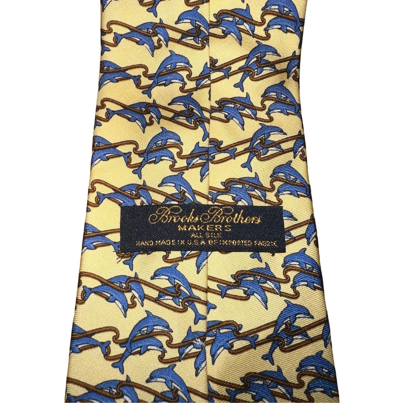 Brooks Brothers Brooks Brothers Yellow Dolphin Print Handmade 100% Silk Neck Size ONE SIZE - 3 Thumbnail