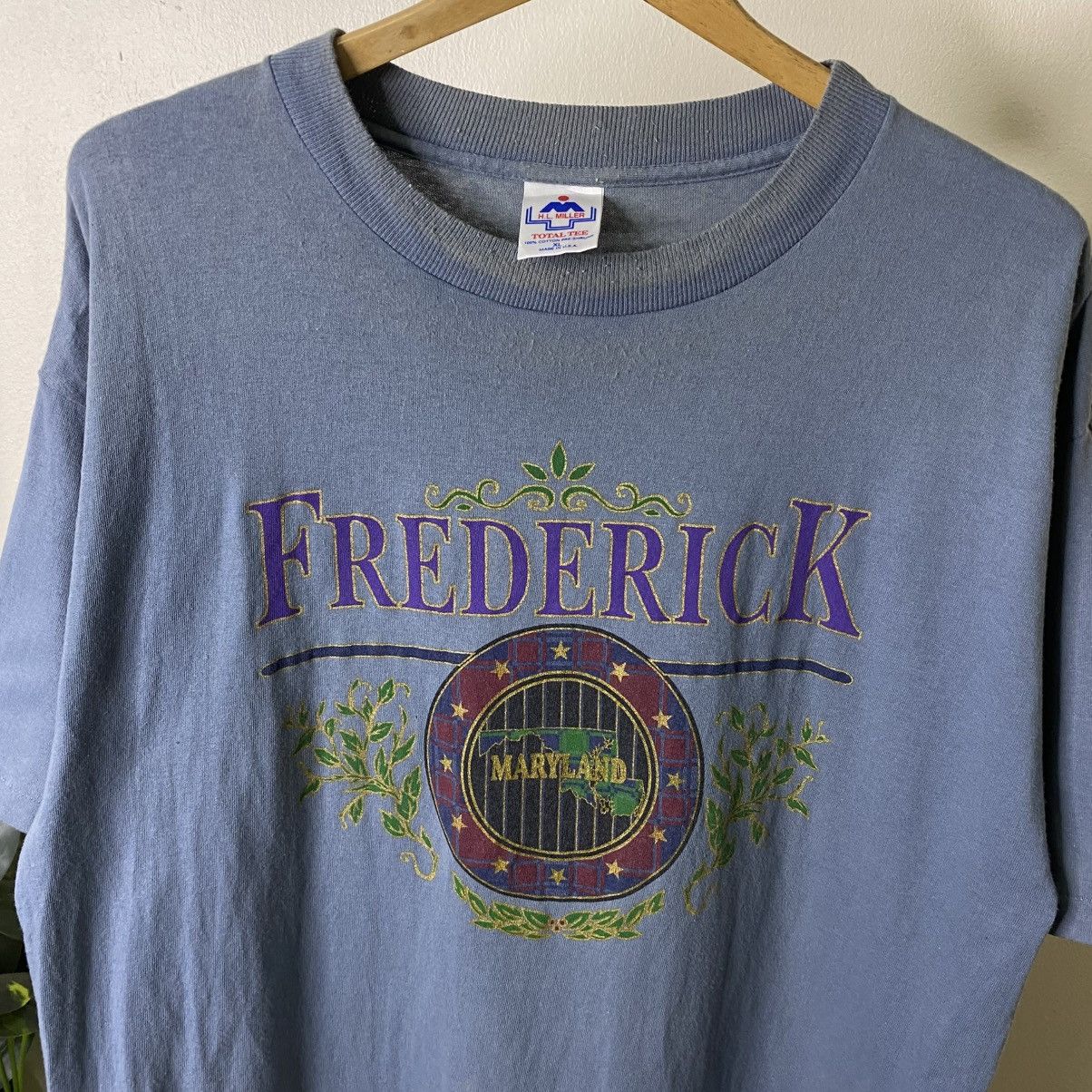 Vintage 1990s Frederick City Maryland Big Logo T Shirt Streetwear Size US L / EU 52-54 / 3 - 2 Thumbnail
