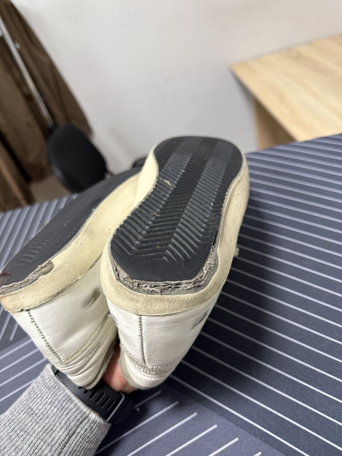 Golden Goose 🇮🇹 Golden Goose Superstar Leather Trainers GGDB Made in Italy Size US 9 / EU 42 - 10 Thumbnail