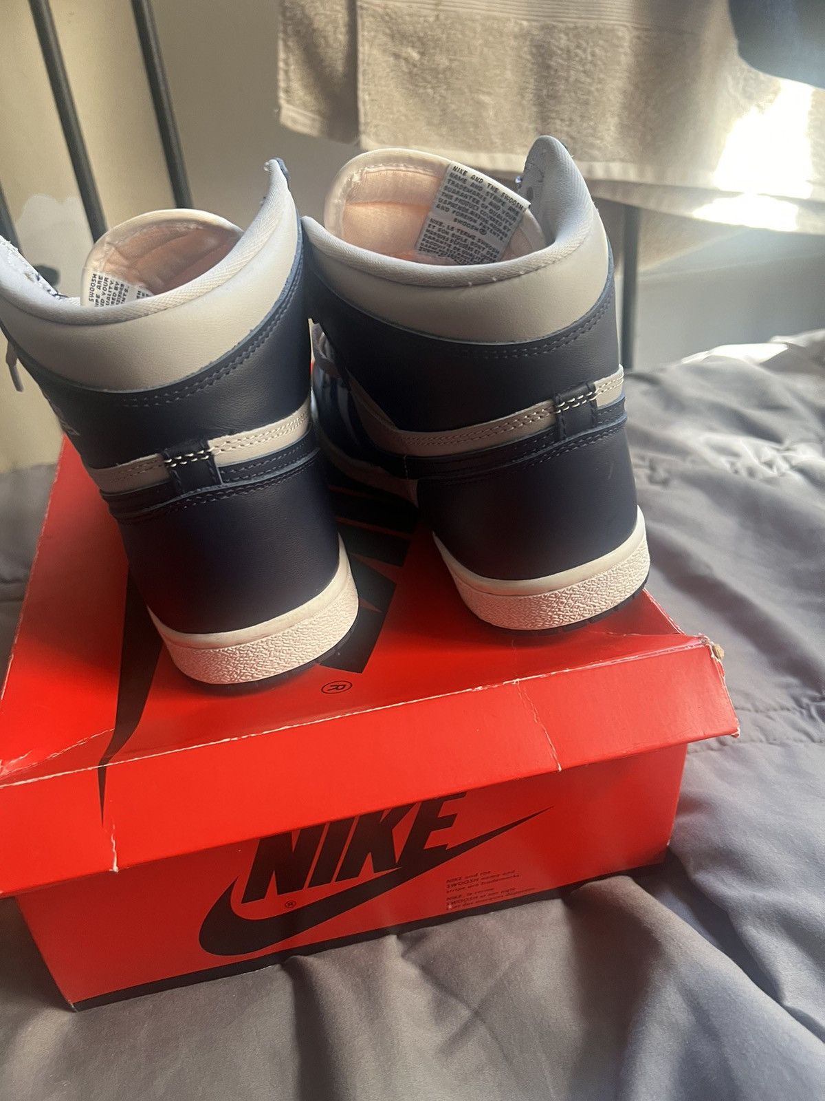 Jordan Brand Air Jordan 1 Retro High ‘85 OG ‘Georgetown Size US 10.5 / EU 43-44 - 4 Thumbnail