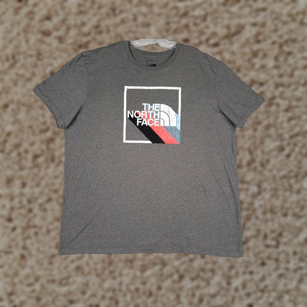 The North Face The North Face Shirt Men 2XL Gray Slim Fit Crew Neck Cotton Blend T-Shirt Logo All Seasons Breathable Regular Mens Size US XXL / EU 58 / 5 - 1 Thumbnail
