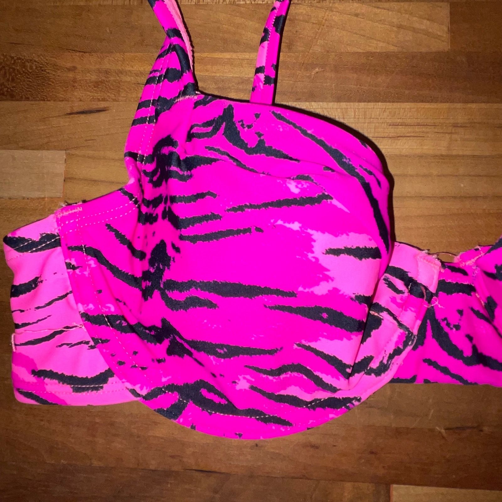 NO ID CALIFORNIA WAVES Jrs, Underwire Bralette Bikini Top Small Size ONE SIZE - 2 Thumbnail