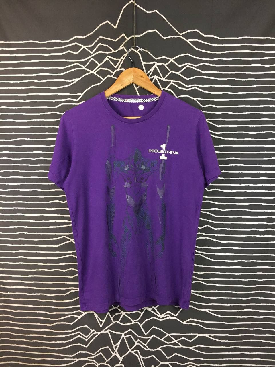 Anime Uniqlo UT Neon Genesis Evangelion Unit 01 Project EVA Tee Size US M / EU 48-50 / 2 - 2 Thumbnail