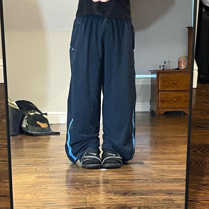 Nike 2000s baggy wide leg blue nike striped track pants | Grailed