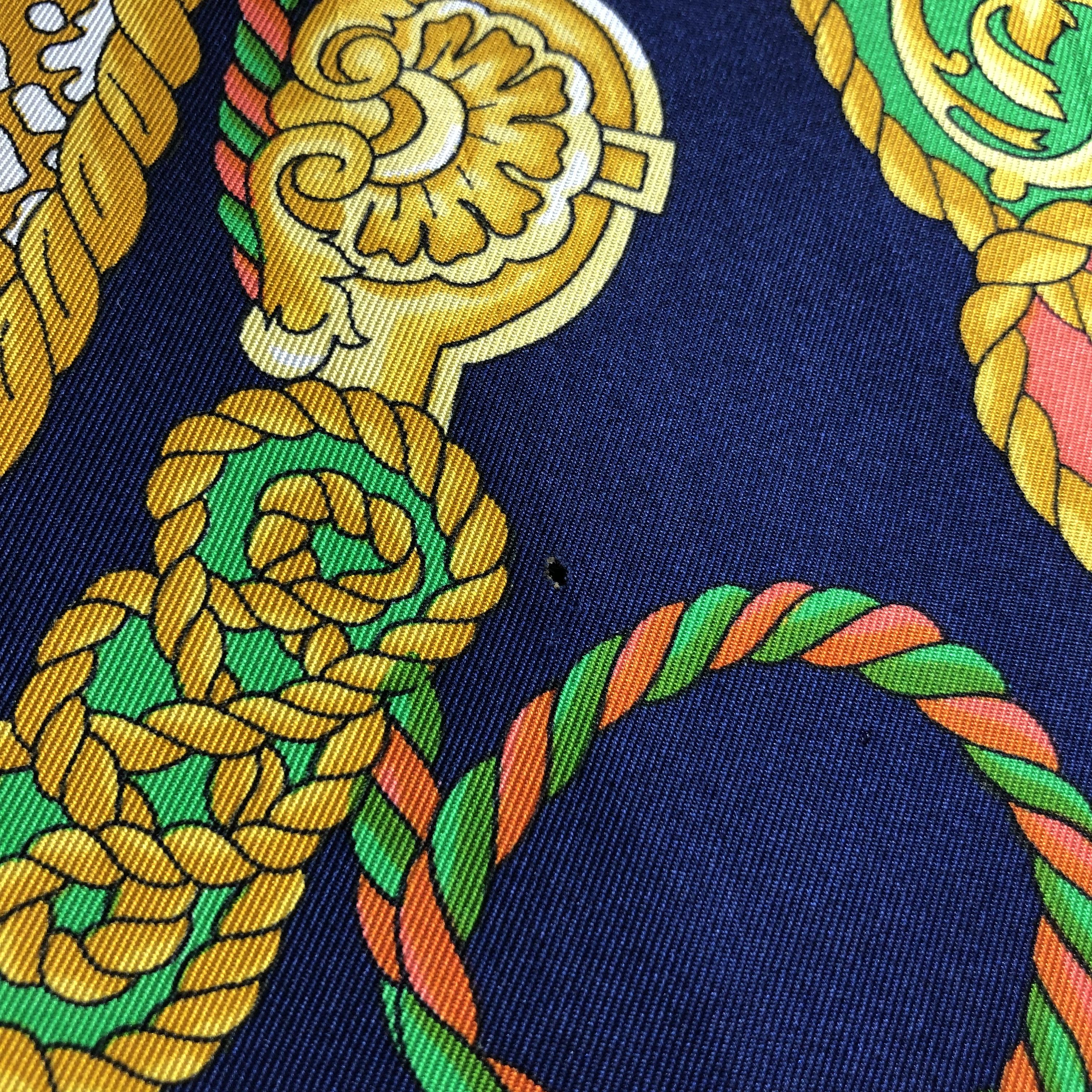 Vintage Vintage Massenz Roma Luxury Silk Scarf M485 Size ONE SIZE - 12 Thumbnail