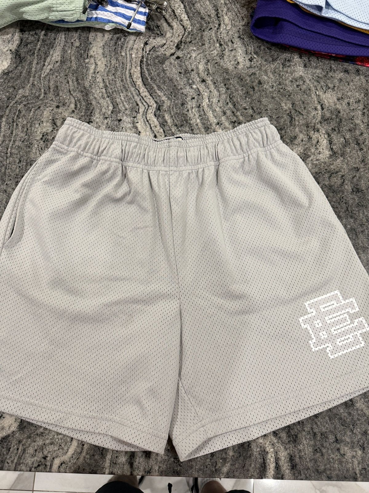 Eric Emanuel Eric Emanuel Gray shorts Size US 32 / EU 48 - 2 Thumbnail