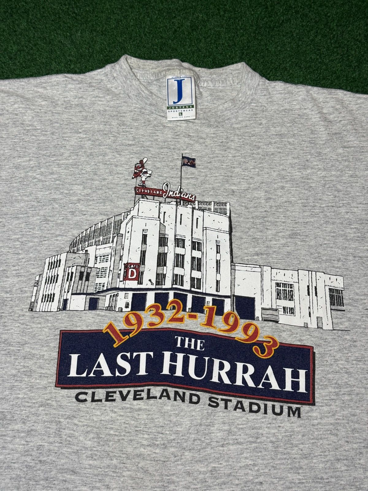 Vintage Vintage 90s Cleveland Indians Stadium Last Hurrah T Shirt Size US L / EU 52-54 / 3 - 2 Thumbnail