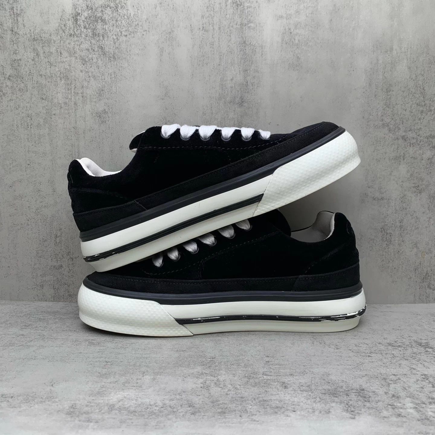 Chanel Chanel Platform Sneakers Black 38 EU 98 New Size US 7 / IT 37 - 3 Thumbnail
