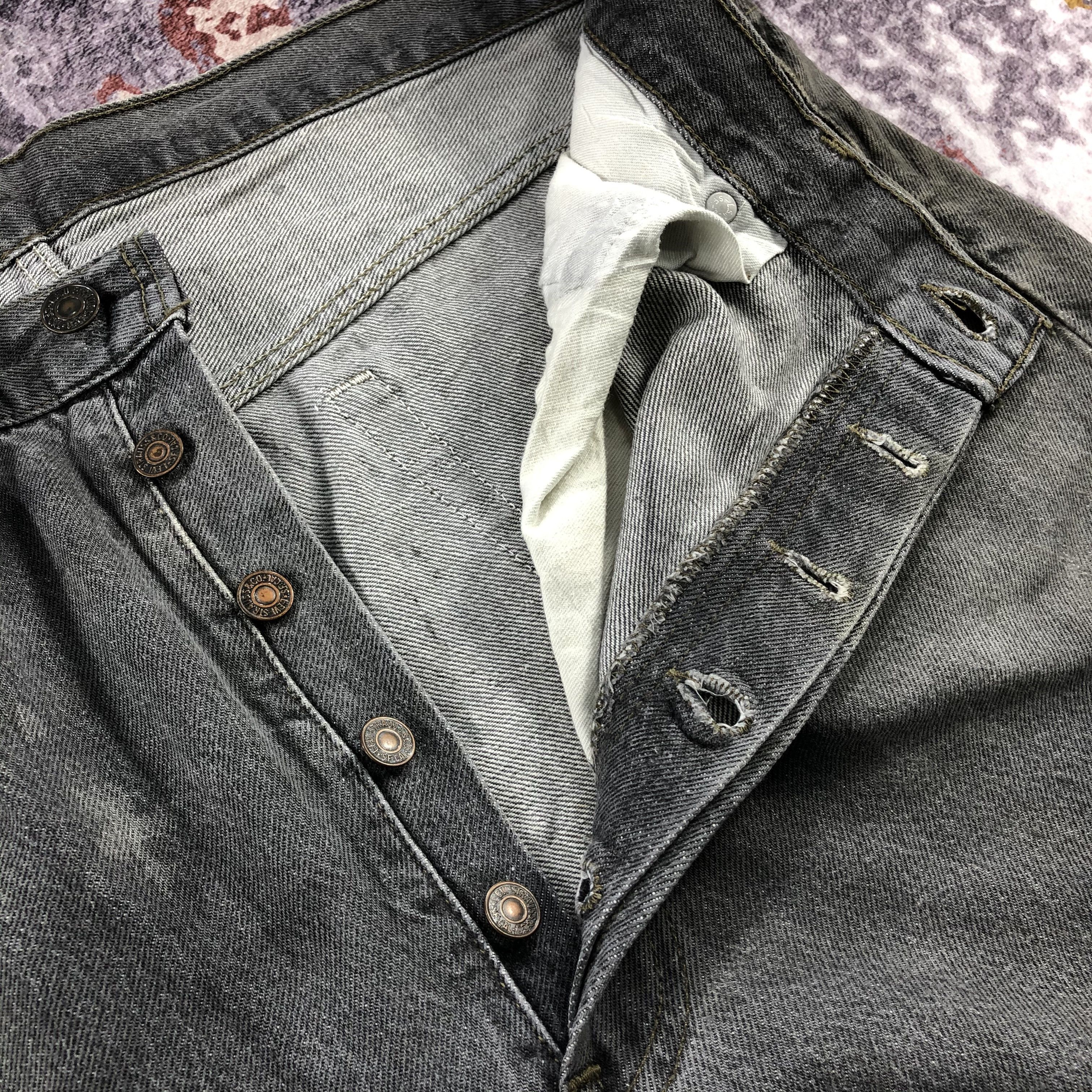Levi's Vintage 90s Levis 501 Faded Black Jeans-JM2355 Size US 37 - 13 Thumbnail