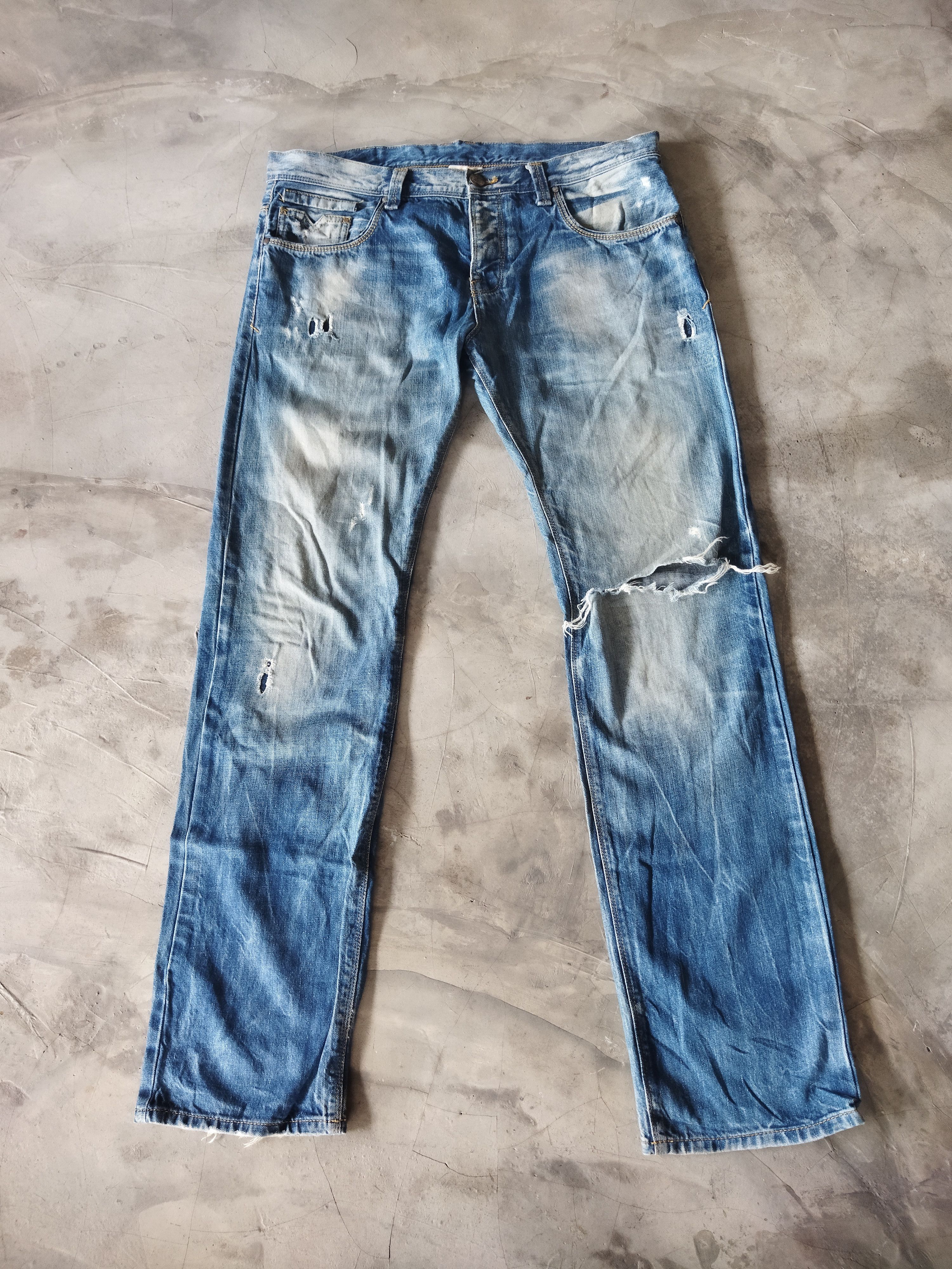 Vintage × Zara VINTAGE ZARA JEANS DISTRESSED FADED BLUE JEANS PANTS Size US 36 / EU 52 - 1 Thumbnail