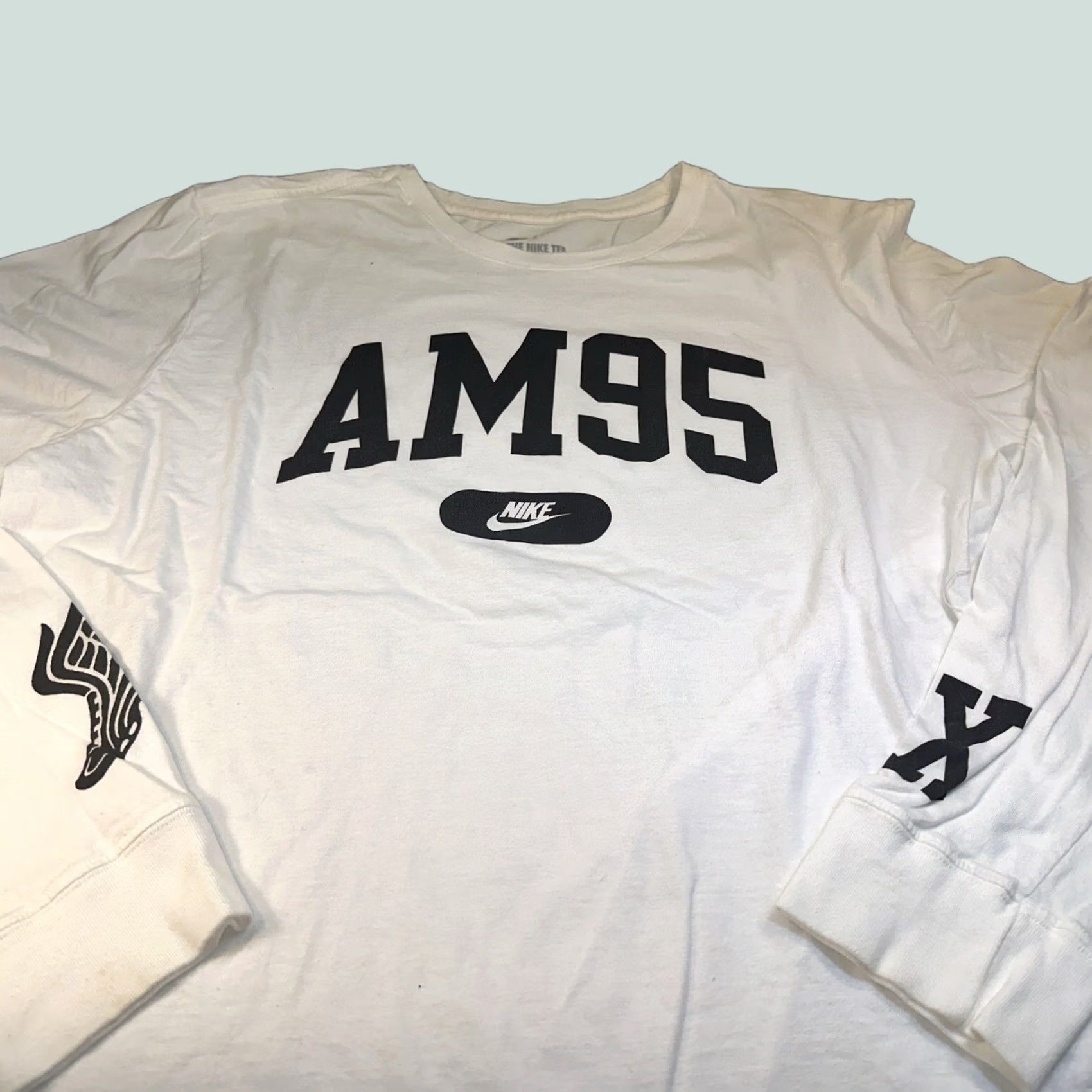 Nike Nike Air Max 95 White Black Logo Long Sleeve Shirt Mens XL White Logo Shirt Men XL Graphic Tee Size US XL / EU 56 / 4 - 1 Thumbnail