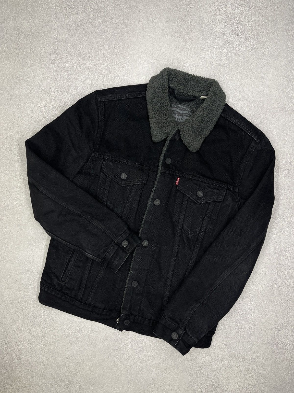 Levi's Mens Levis Sherpa Denim Jacket Black Y2K Size M Size US M / EU 48-50 / 2 - 1 Thumbnail