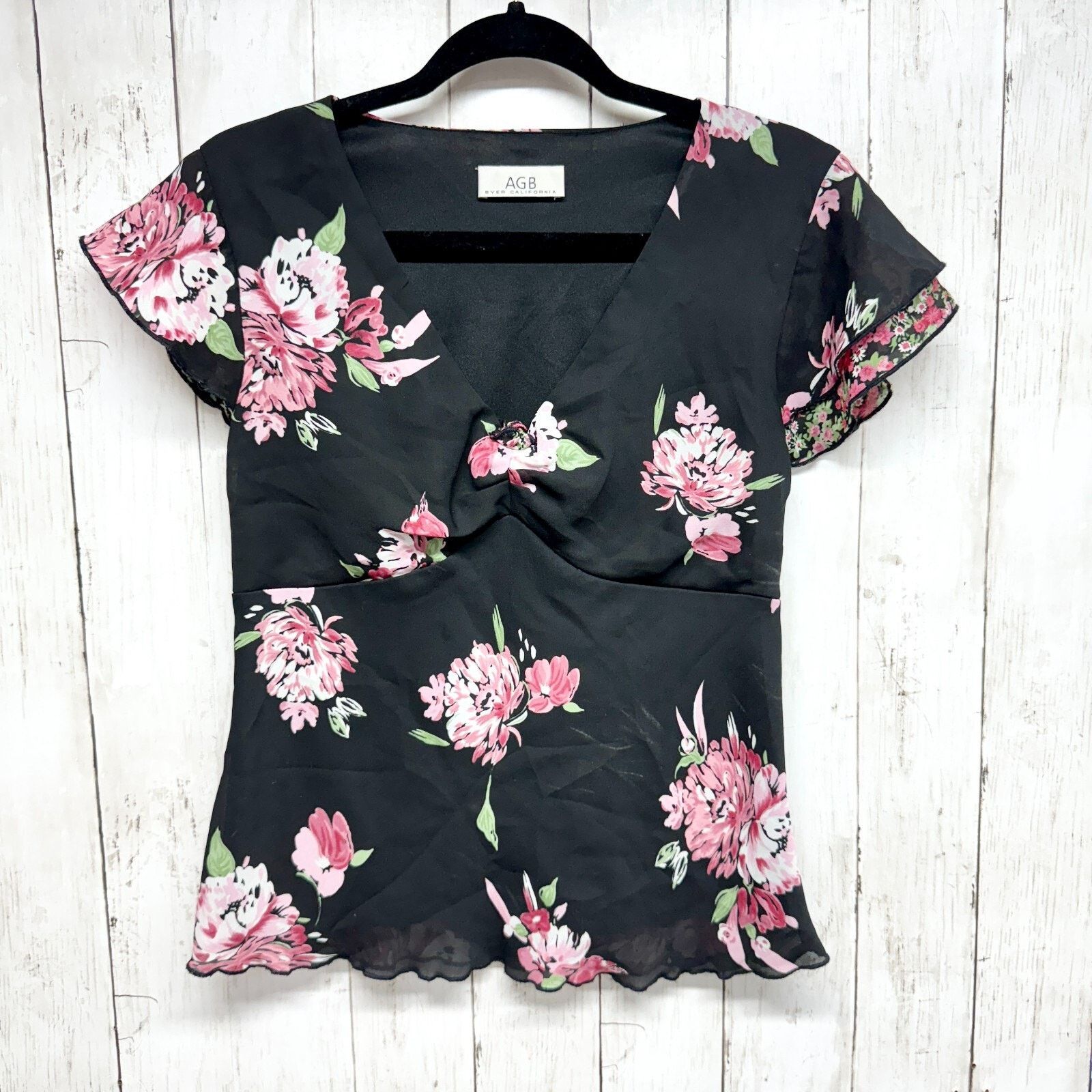 Other AGB Byer Collection Top Small Deep VNeck Short Sleeve Blouse Size S / US 4 / IT 40 - 1 Thumbnail
