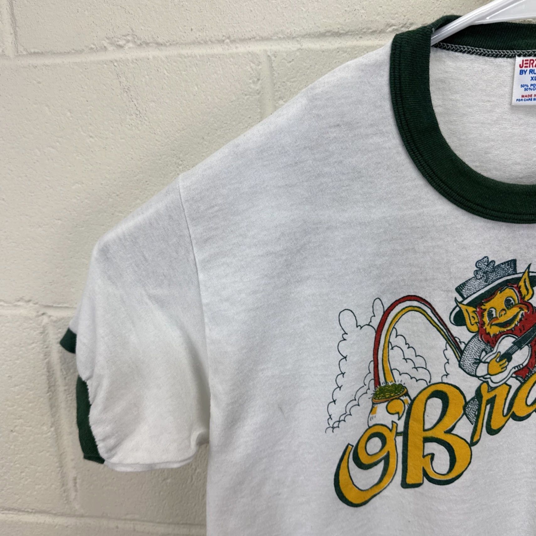 Jerzees VINTAGE Jerzees T-Shirt XL White Leprechaun Rainbow 80s Pot Of Gold Graphic Print Crew Neck Short Sleeve Men Mens Size US XL / EU 56 / 4 - 5 Thumbnail