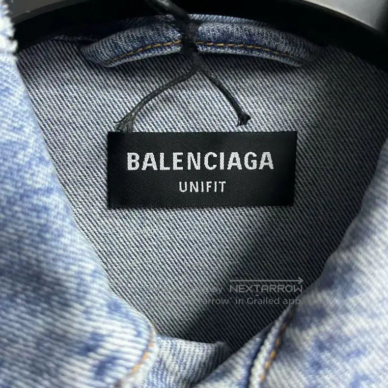 Balenciaga Balenciaga Light Blue Oversized Denim Jacket Size US S / EU 44-46 / 1 - 2 Thumbnail