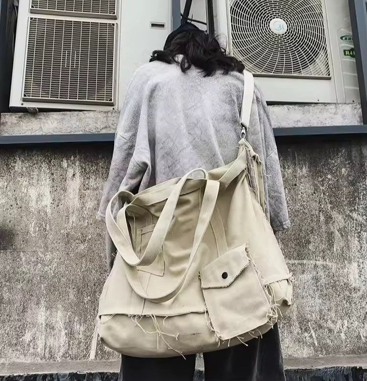 Japanese Brand Canvas Shoulder Bag Size ONE SIZE - 1 Thumbnail