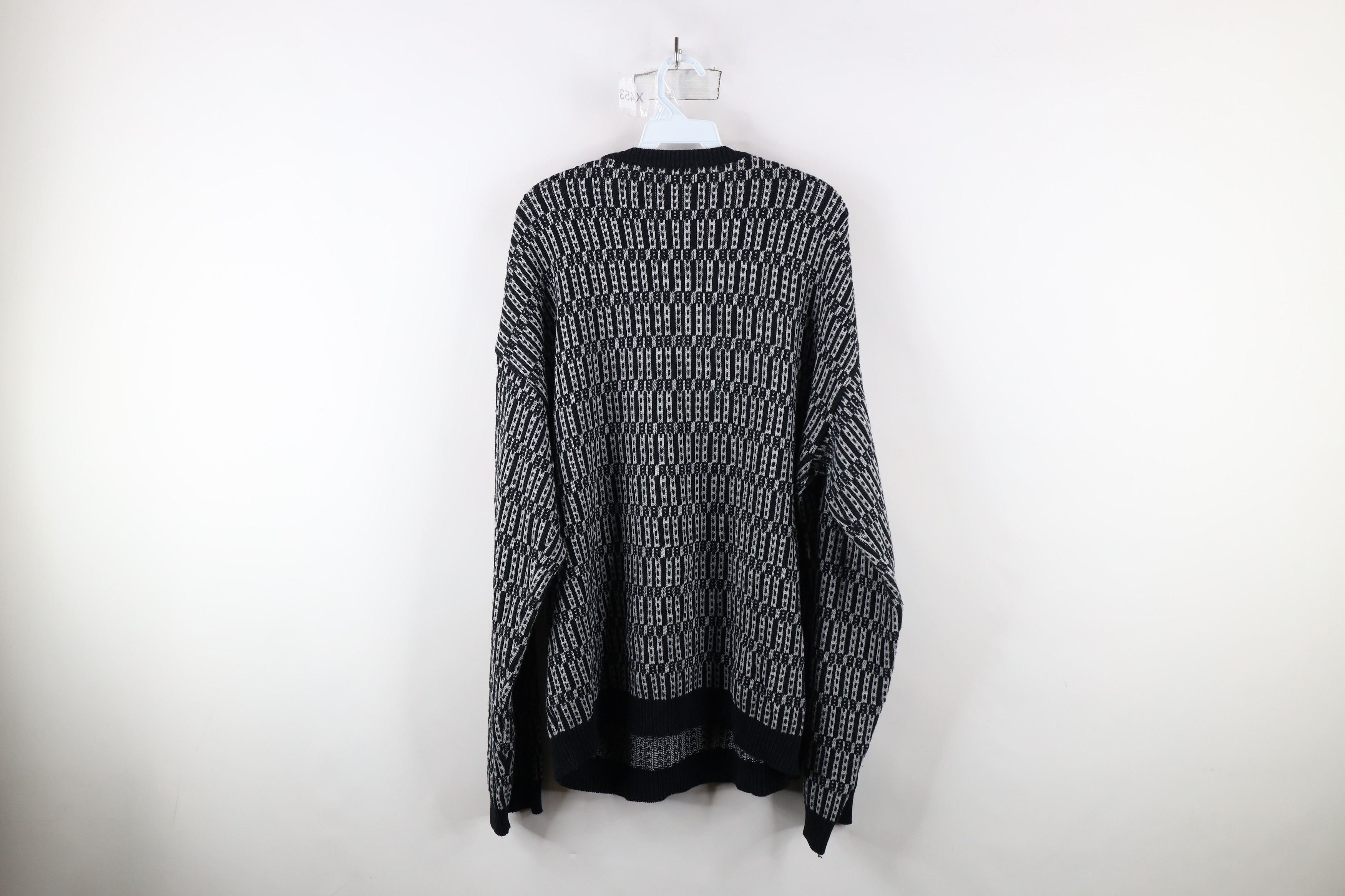 Vintage Vintage 90s Coogi Style Geometric Knit Crewneck Sweater Size US L / EU 52-54 / 3 - 7 Thumbnail