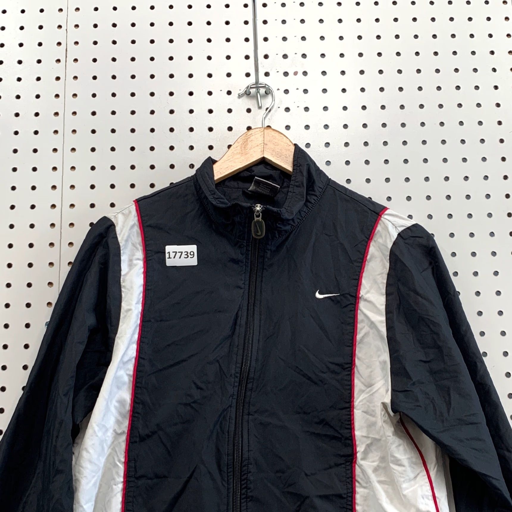 Nike VTG Nike Windbreaker Lined Black Jacket Women M 90s Embroider Swoosh Silk Screen? Size M / US 6-8 / IT 42-44 - 2 Thumbnail