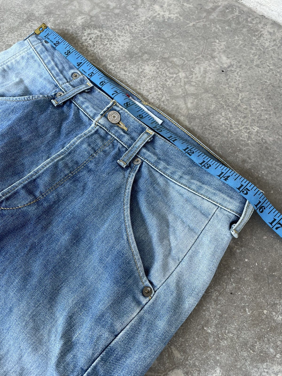 Jean Vintage Levis Engineered Faded Distressed Denim Size US 31 - 10 Thumbnail