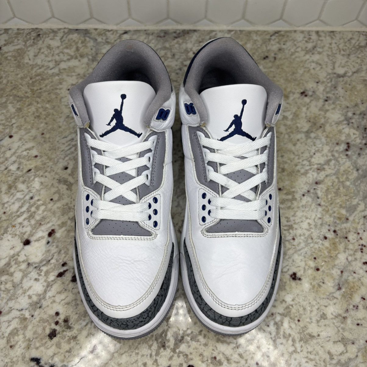 Jordan Brand Size 8-Jordan 3 Retro Midnight Navy Lightly Worn W/Box Size US 8 / EU 41 - 5 Thumbnail