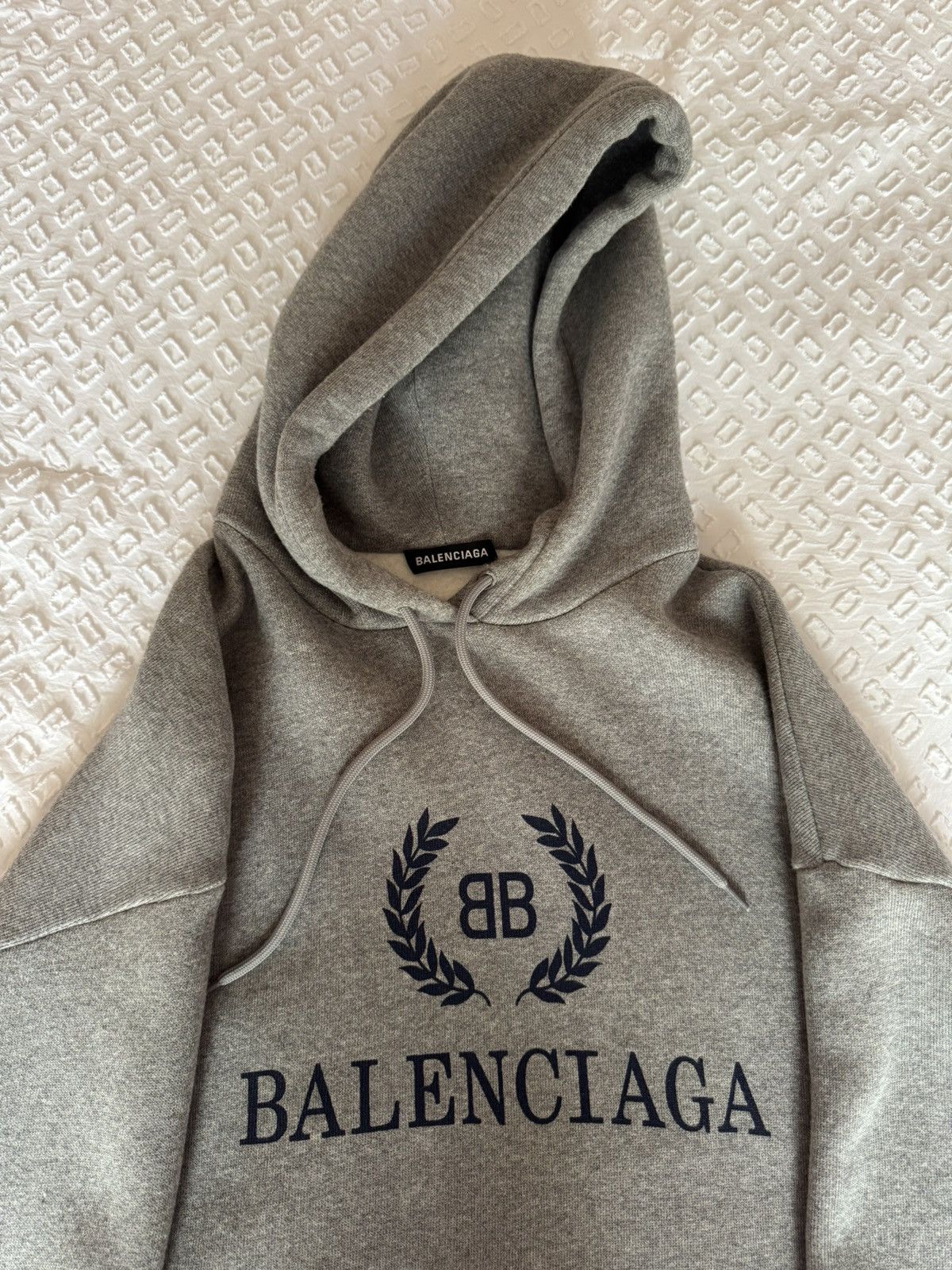Balenciaga Balenciaga BB Crest Logo Hoodie Size US XL / EU 56 / 4 - 1 Thumbnail