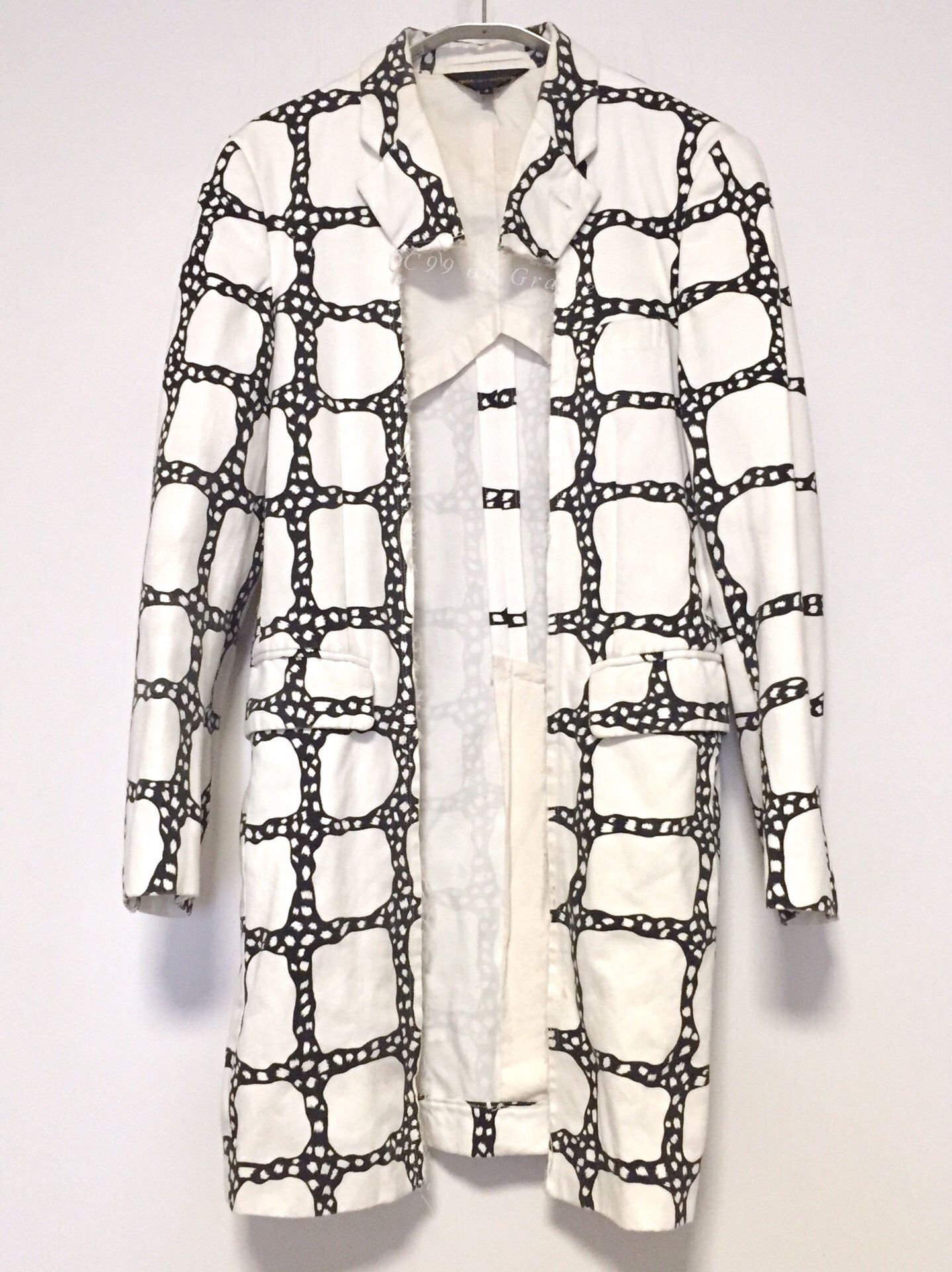 Comme des Garcons Comme des Garcons CDG Distressed Print Tuxedo Size US S / EU 44-46 / 1 - 1 Thumbnail