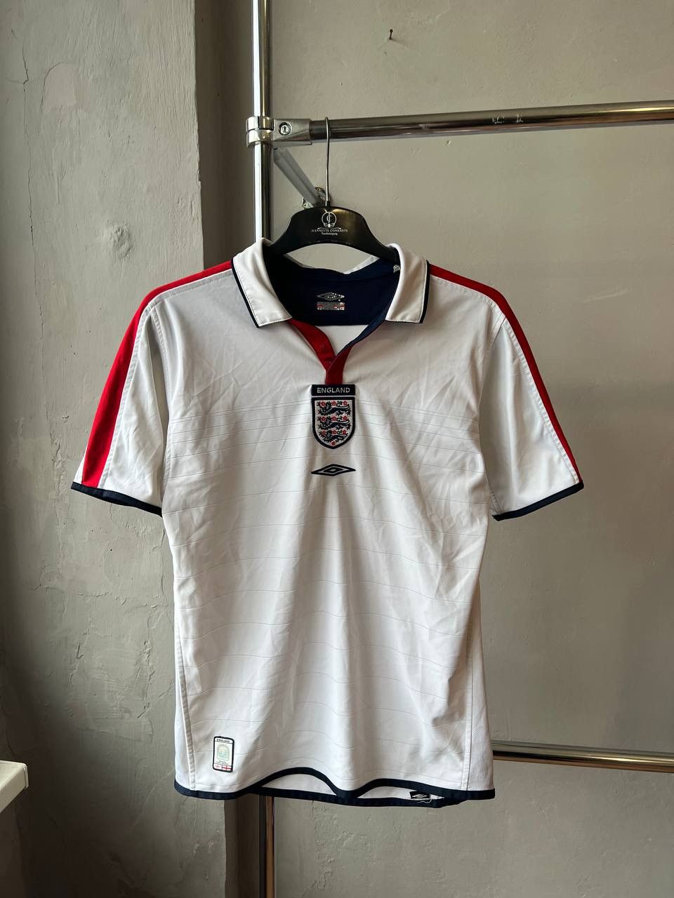 Umbro 2003/05 ENGLAND TEAM HOME SOCCER JERSEY FOOTBALL SHIRT SZ S Size US S / EU 44-46 / 1 - 11 Thumbnail