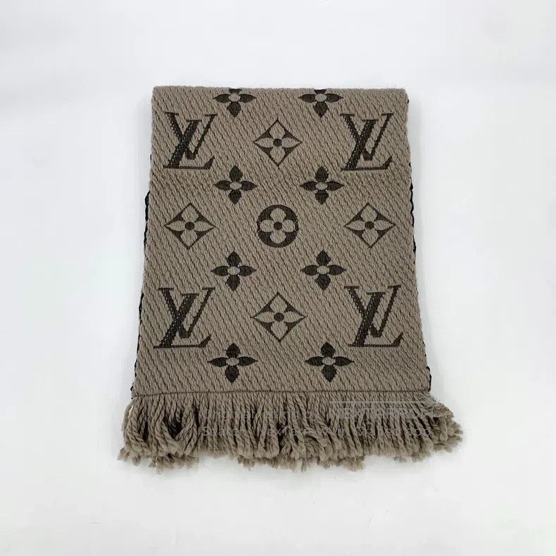 Louis Vuitton Louis Vuitton Grey rice dumpling color logo presbyopic ful Size ONE SIZE - 1 Thumbnail