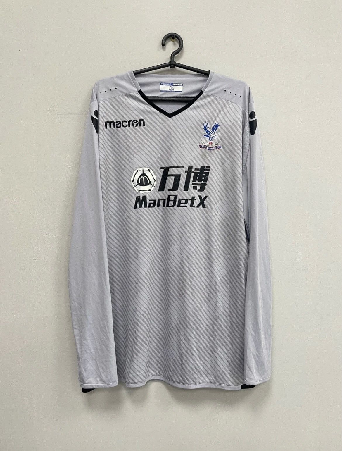Macron Crystal Palace 2017/2018 Goalkeeper Football Macron Jersey Size US XXL / EU 58 / 5 - 1 Thumbnail