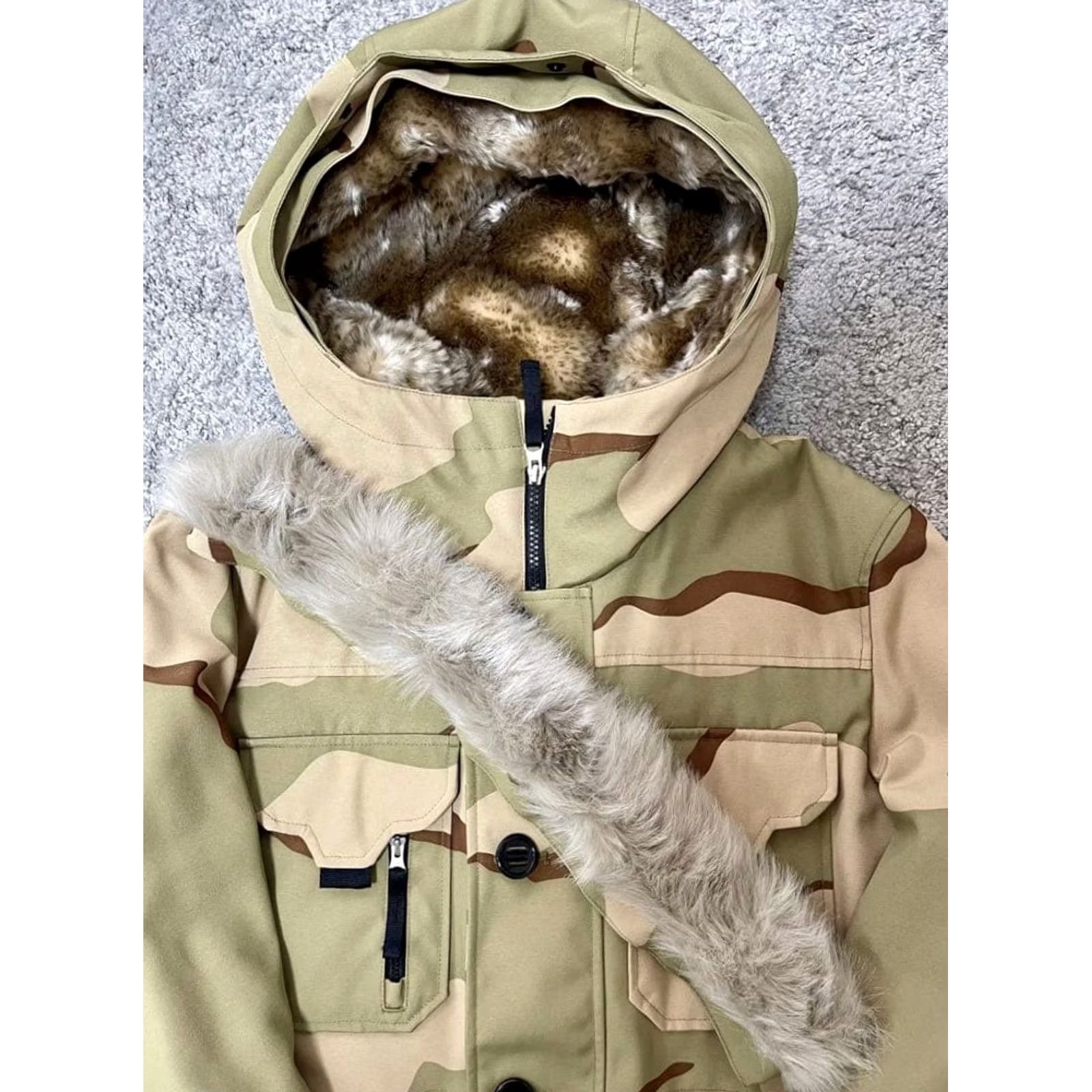 Lacoste LACOSTE Desert Camo Down Jacket/ Beige x Brown/ Size: S Mens Jacket Size US S / EU 44-46 / 1 - 5 Thumbnail